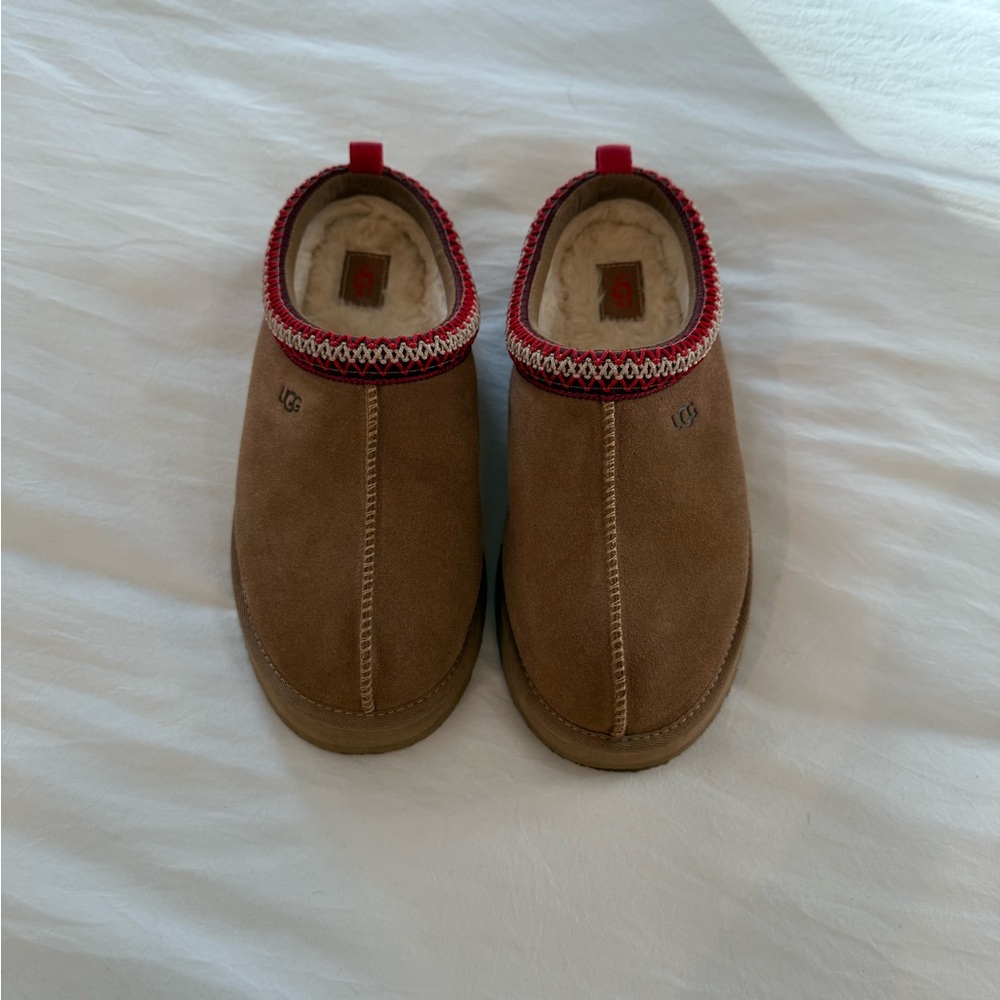 Ugg tazz platform kids 6 womens 7.5